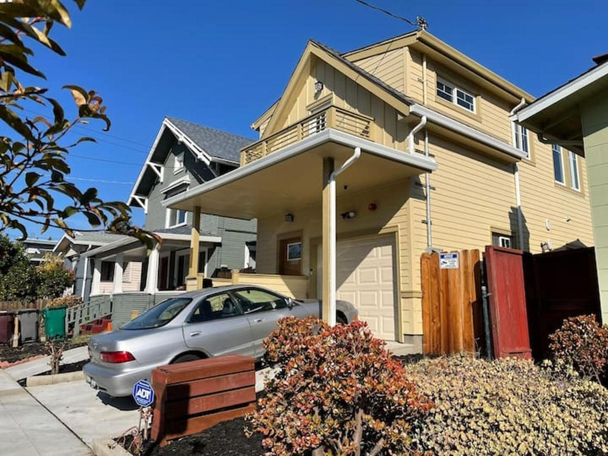 Serenity Stay! 3Bedroom 2Bath House Close To Everything! Oakland Exterior photo